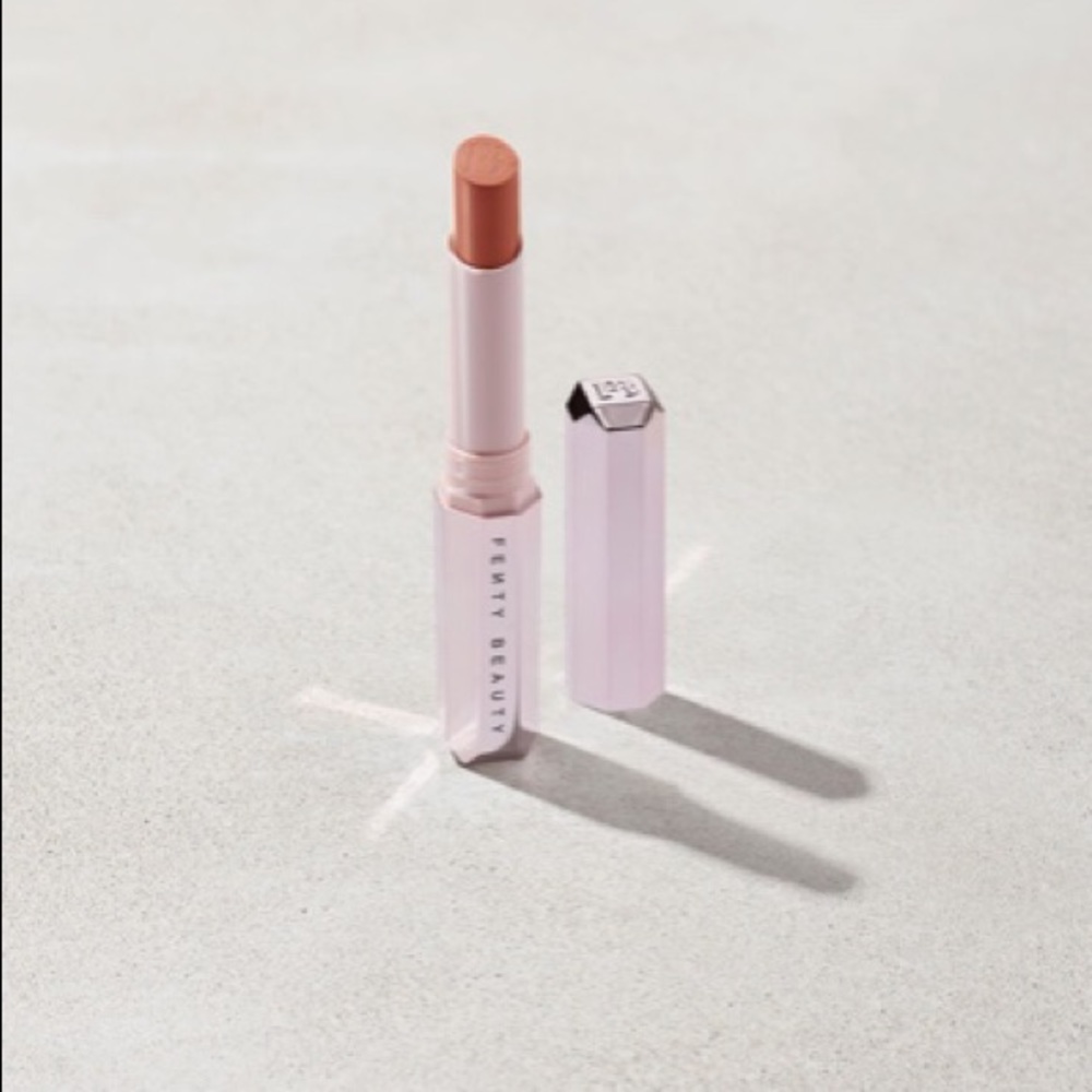 Fenty Beauty Mattemoiselle Lipstick in “Single”